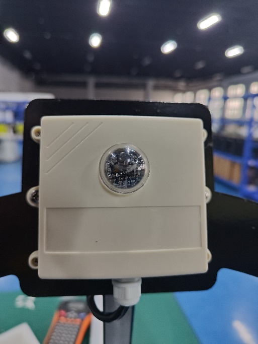 葉面積指數(shù)自動(dòng)監(jiān)測儀